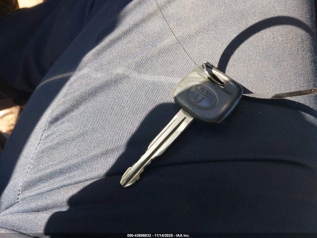 2006 TOYOTA HIGHLANDER JTEGP21A660100573 Photo 10