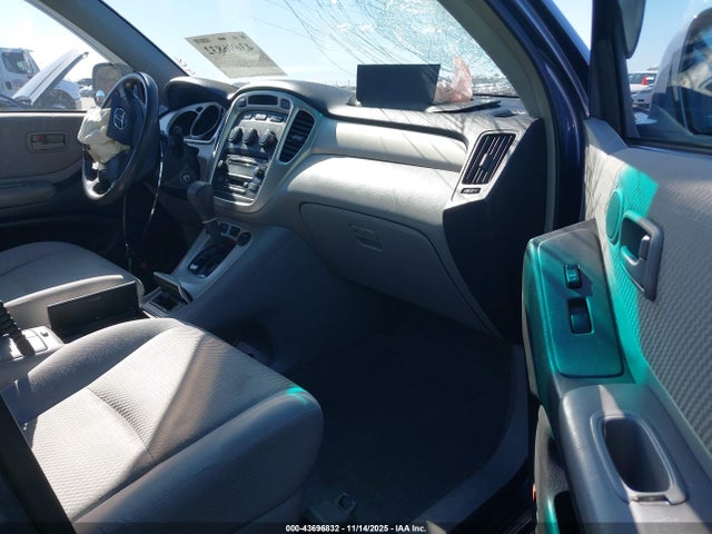 2006 TOYOTA HIGHLANDER JTEGP21A660100573 Photo 4