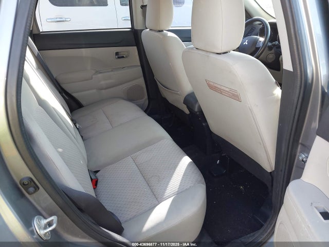 2017 MITSUBISHI OUTLANDER SPORT JA4AP3AW5HZ019360 Photo 7