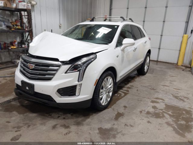 2019 CADILLAC XT5 1GYKNFRS4KZ281679 Photo 1