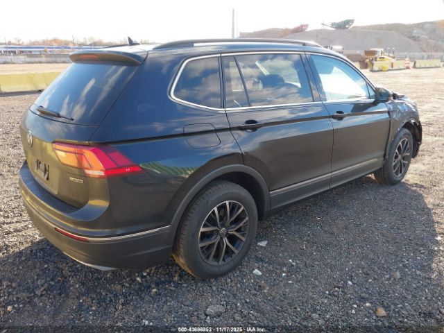 2021 VOLKSWAGEN TIGUAN 3VV2B7AX4MM129063 Photo 3