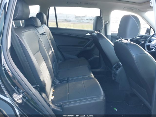 2021 VOLKSWAGEN TIGUAN 3VV2B7AX4MM129063 Photo 7