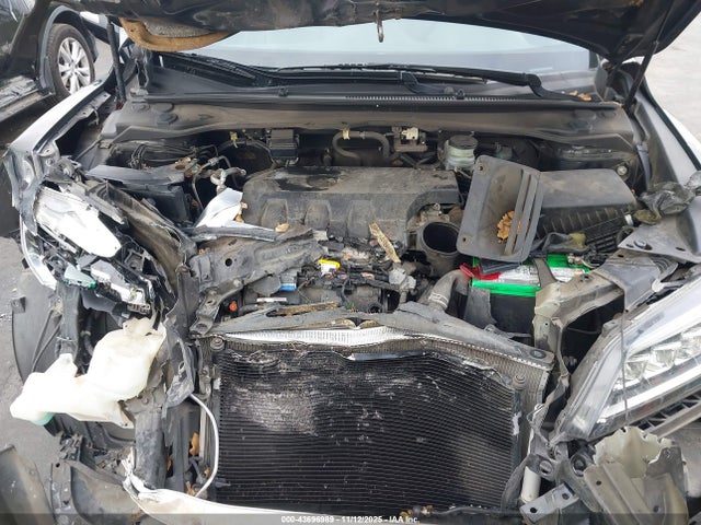 2017 ACURA RDX 5J8TB4H39HL015010 Photo 9