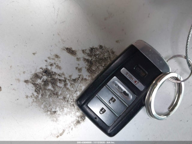 2017 ACURA RDX 5J8TB4H39HL015010 Photo 10