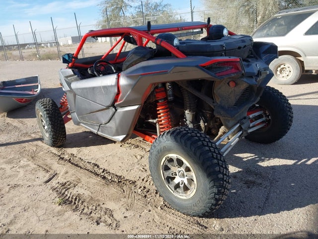 2019 CAN-AM MAVERICK X3 3JBVGAY2XKK000356 Photo 2