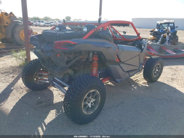 2019 CAN-AM MAVERICK X3 3JBVGAY2XKK000356 Photo 3