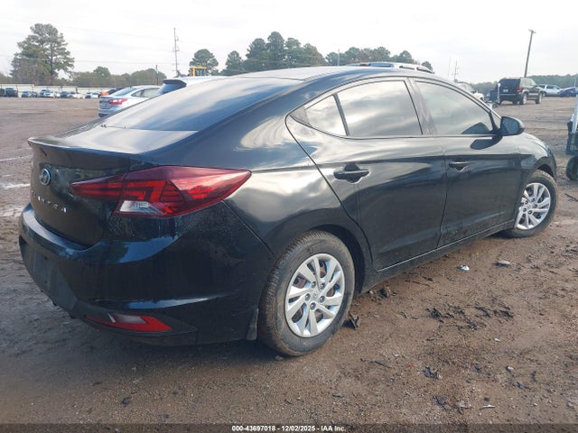 2019 HYUNDAI ELANTRA 5NPD74LF0KH475853 Photo 3