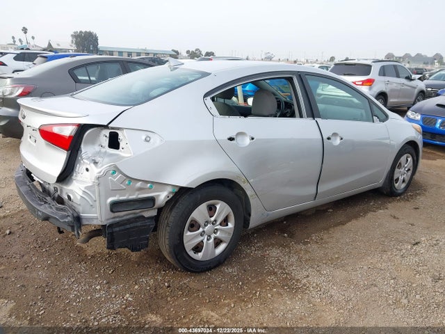 KNAFX4A61G5497456 KIA FORTE LX