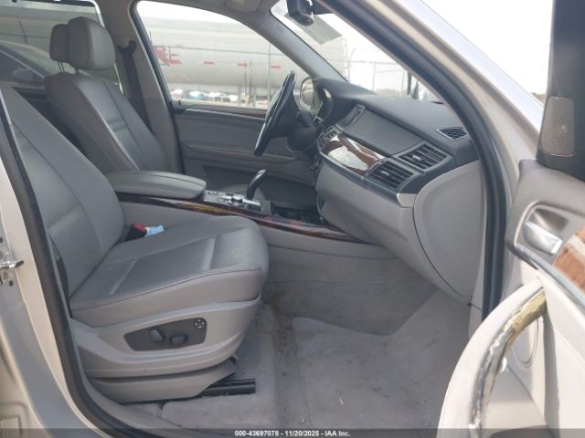 2008 BMW X5 5UXFE43548L004832 Photo 4