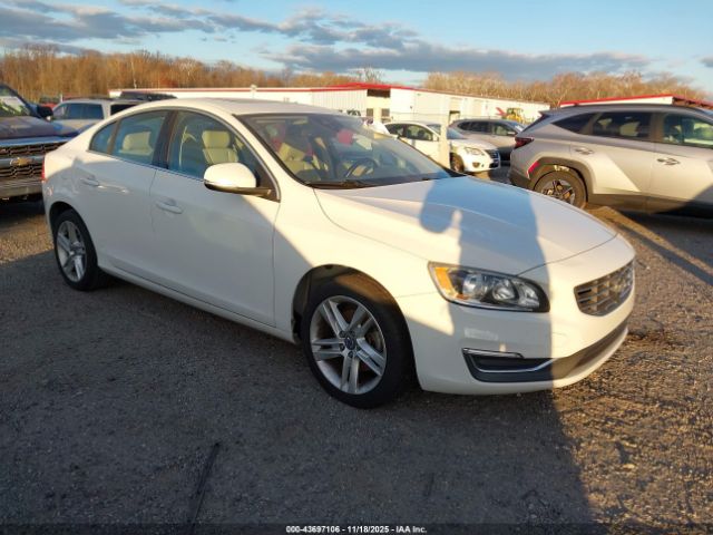 2015 VOLVO S60 YV140MFB1F1314660
