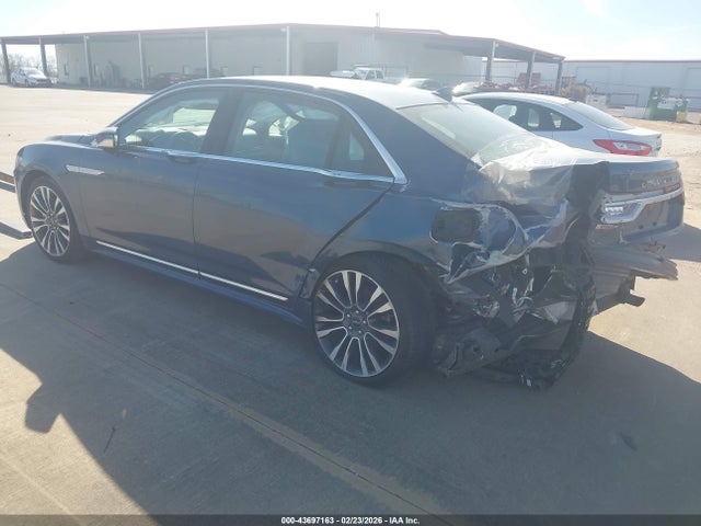 1LN6L9RP2J5616661 Lincoln Continental Reserve