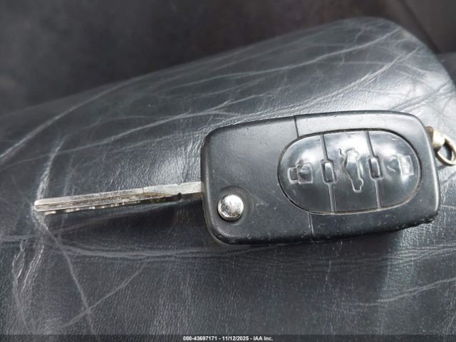 2003 AUDI TT TRUTC28N731014658 Photo 10