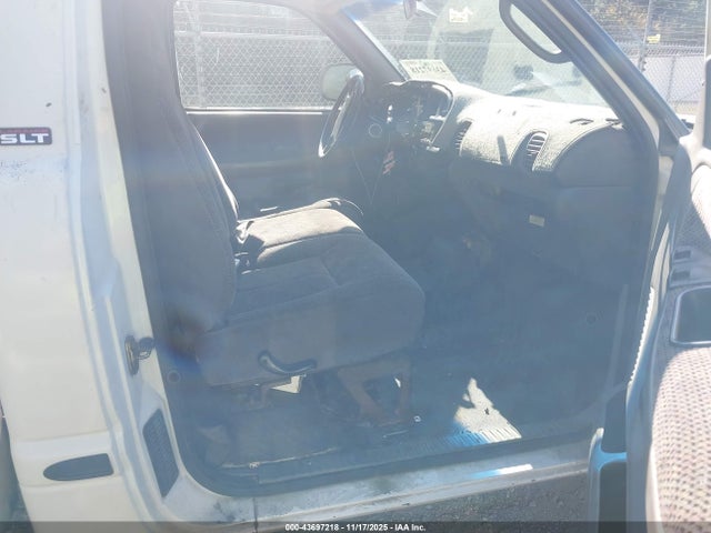 43697218 :رقم المزاد ، 3B7KC2669WM243853 vin ، 1998 Dodge Ram 2500 St مزاد بيع