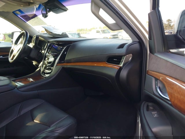 2016 CADILLAC ESCALADE ESV 1GYS3HKJ3GR243158 Photo 4