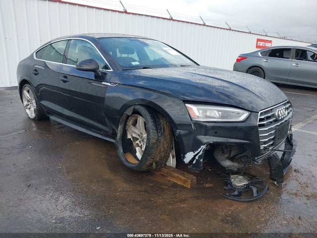 2019 AUDI A5 WAUENCF53KA078083
