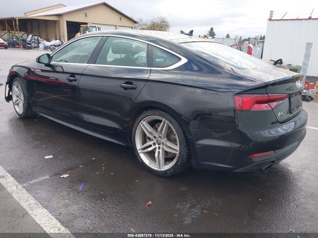 2019 AUDI A5 WAUENCF53KA078083 Photo 2