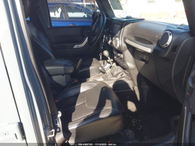 2015 JEEP WRANGLER UNLIMITED 1C4BJWEG7FL515843 Photo 4