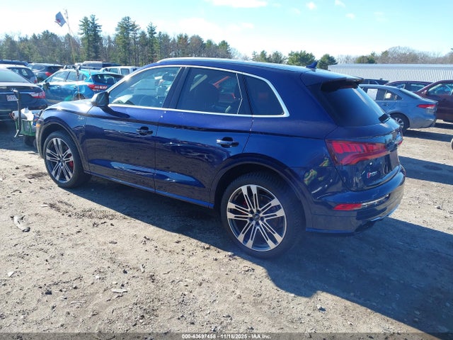 2018 AUDI SQ5 WA1A4AFY9J2108161 Photo 2