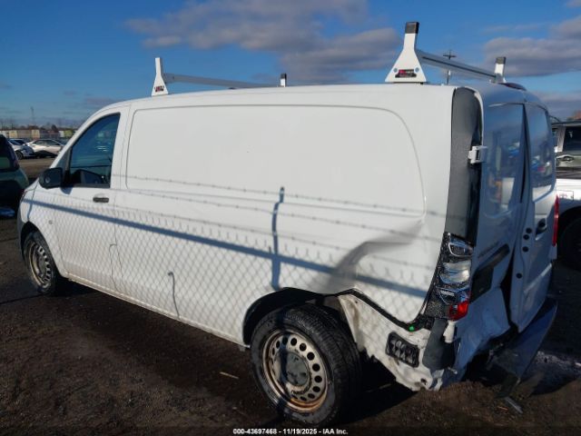 2017 MERCEDES-BENZ METRIS WD3PG2EA7H3239282 Photo 2