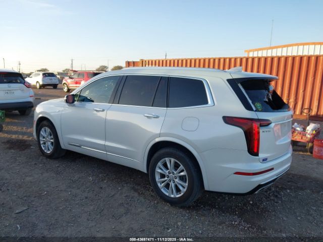 2021 CADILLAC XT6 1GYKPAR45MZ220097 Photo 2