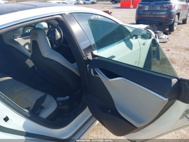 2016 TESLA MODEL S 5YJSA1E21GF146232 Photo 7