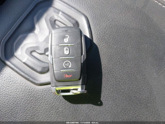 2024 RAM 1500 1C6SRFLT2RN160654 Photo 10