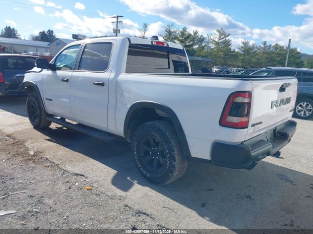 2024 RAM 1500 1C6SRFLT2RN160654 Photo 2