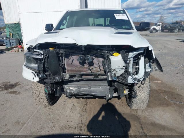 2024 RAM 1500 1C6SRFLT2RN160654 Photo 5