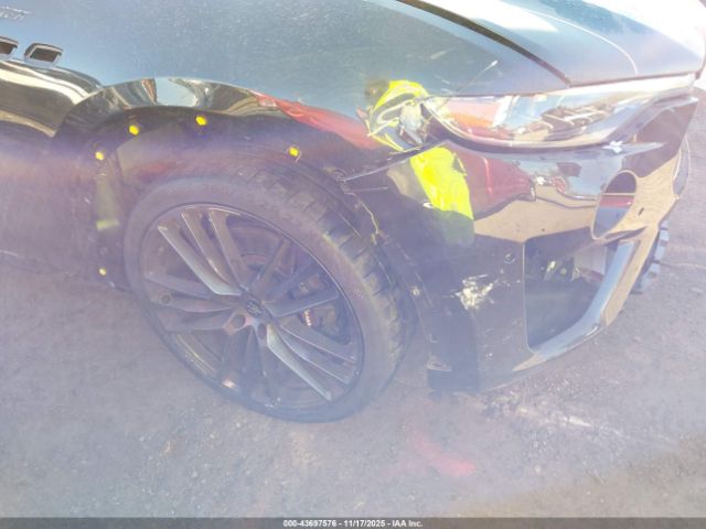 2022 MASERATI LEVANTE ZN661ZUT3NX382389 Photo 5