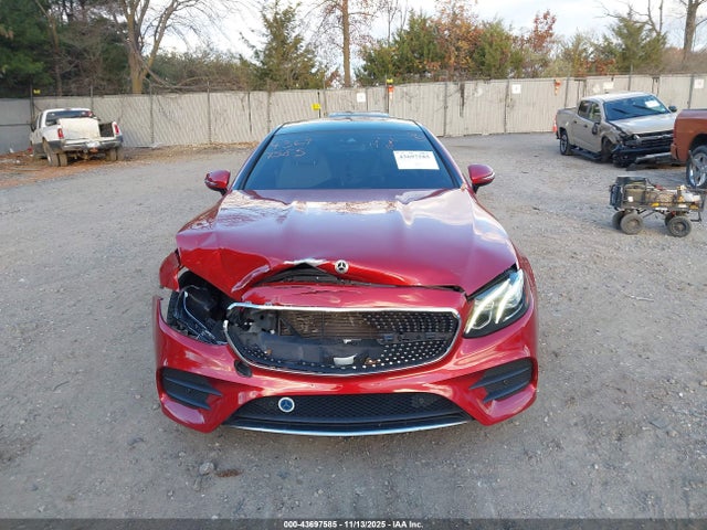 Продаж на аукціоні авто 2018 Mercedes-benz E 400 4matic, vin: WDD1J6GB5JF019546, номер лоту: 43697585