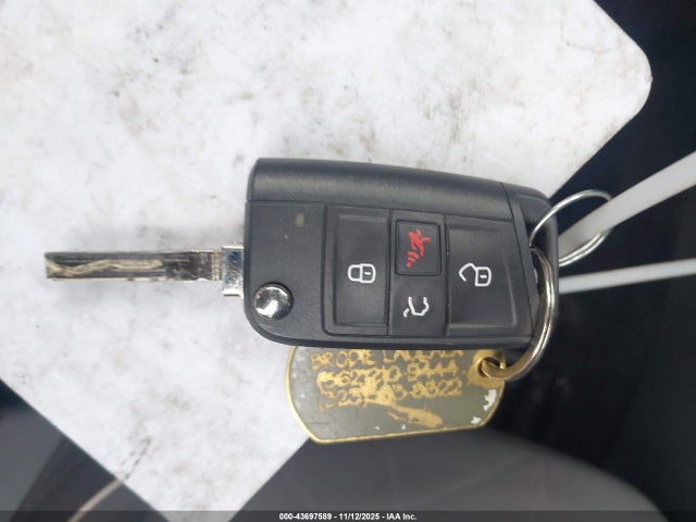 3VWBX7BU6SM076333 Volkswagen Jetta 1.5t Sport