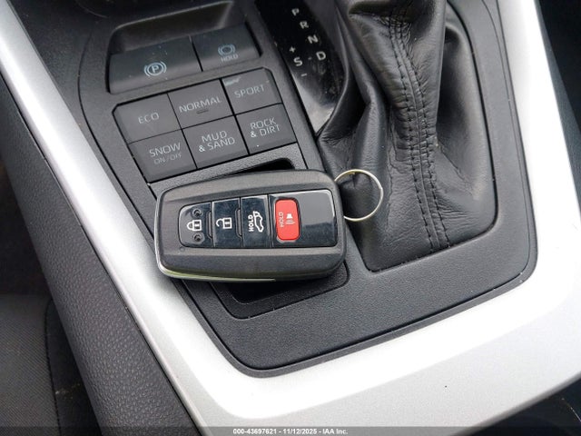 Toyota Rav4 Xle 2025 2T3P1RFV4SC531186 Image 25