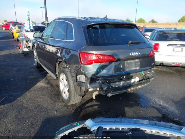 2020 AUDI Q5 WA1ANAFY9L2009095 Photo 2