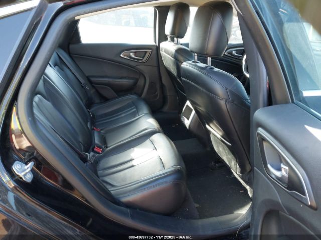 2017 CHRYSLER 200 1C3CCCAB1HN512052 Photo 7