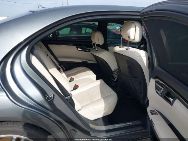 2011 MERCEDES-BENZ S 63 AMG WDDNG7EB5BA378595 Photo 7