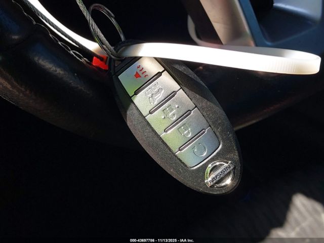 2018 NISSAN ROGUE 5N1AT2MT5JC761548 Photo 10