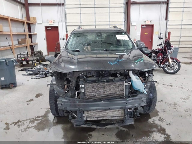 1GKKNXLS3JZ156096 GMC Acadia Denali