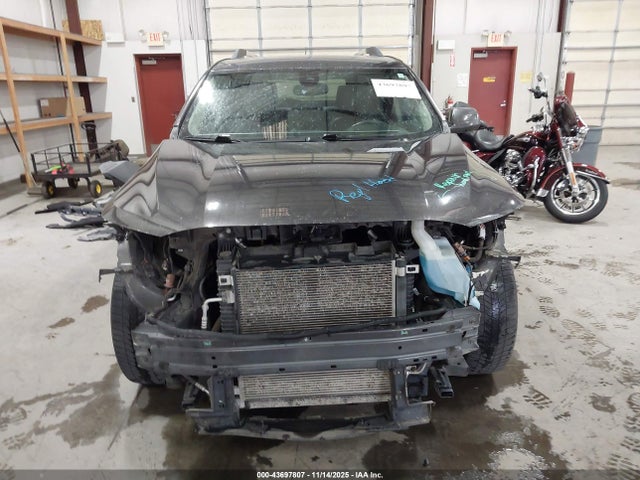 1GKKNXLS3JZ156096 GMC Acadia Denali