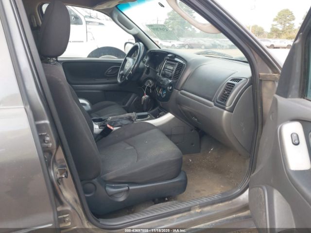 2005 MAZDA TRIBUTE 4F2YZ04175KM49814 Photo 4