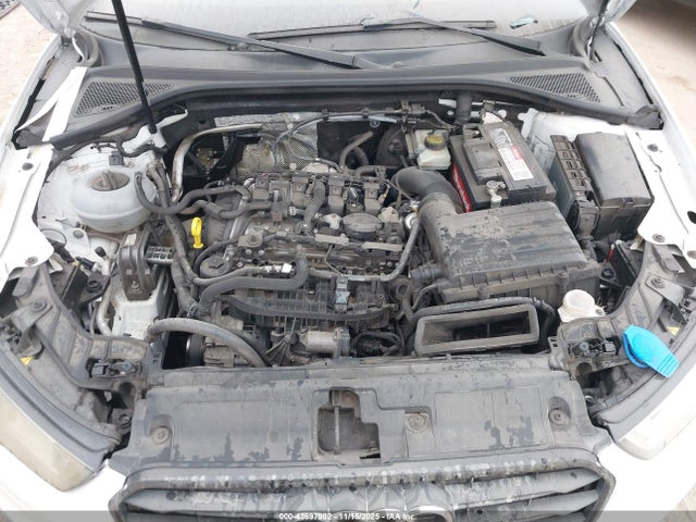 2016 AUDI A3 WAUA7GFF0G1028354 Photo 9