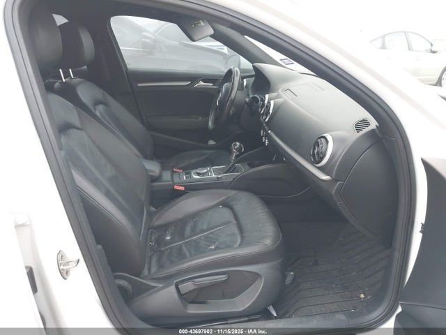 2016 AUDI A3 WAUA7GFF0G1028354 Photo 4