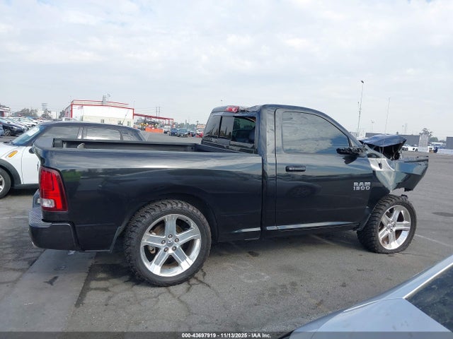Продажа на аукционе авто 2017 Ram 1500 Sport  4x2 6'4 Box, vin: 3C6JR6CT8HG617406, номер лота: 43697919