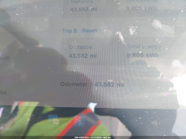 2023 TESLA MODEL 3 5YJ3E1EAXPF551344 Photo 6