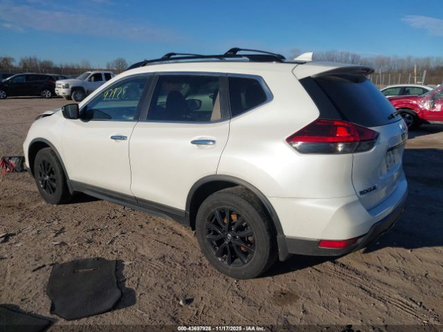 2018 NISSAN ROGUE 5N1AT2MV1JC809810 Photo 2