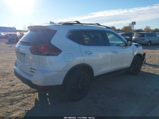 2018 NISSAN ROGUE 5N1AT2MV1JC809810 Photo 3