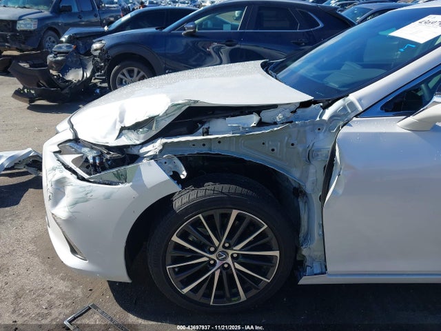 2025 LEXUS ES 300H 58ADA1C15SU072093 Photo 5