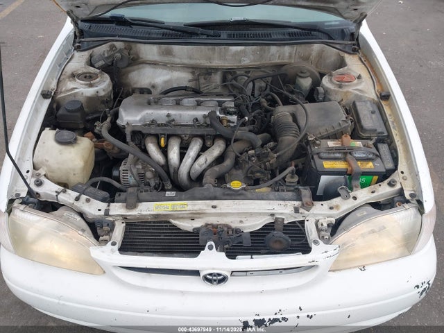 1998 Toyota Corolla Ce მანქანა იყიდება აუქციონზე, vin: 1NXBR12E9WZ097211, აუქციონის ნომერი: 43697949