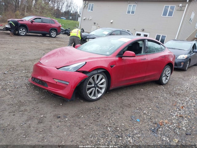 2022 TESLA MODEL 3 5YJ3E1EB4NF116907 Photo 1