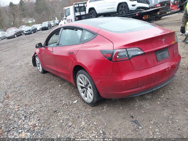 2022 TESLA MODEL 3 5YJ3E1EB4NF116907 Photo 2