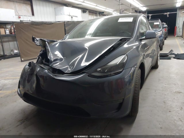 2022 TESLA MODEL Y 7SAYGAEE2NF558310 Photo 1